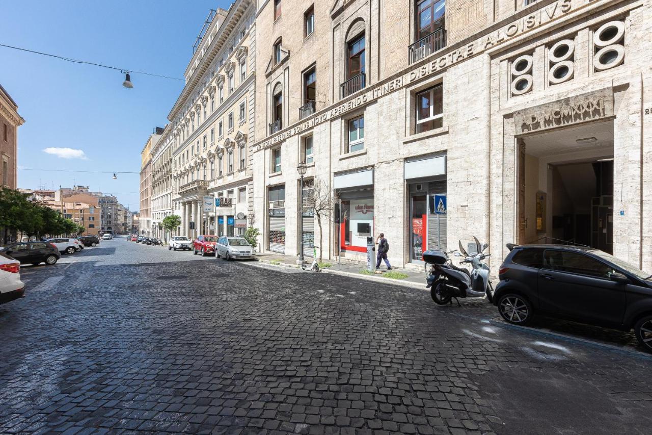 Spa Apartment Via Barberini Roma Eksteriør bilde